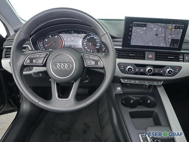 Używany Audi A4 Allroad 204 KM (150 kW) 2023 Czarny Kombi