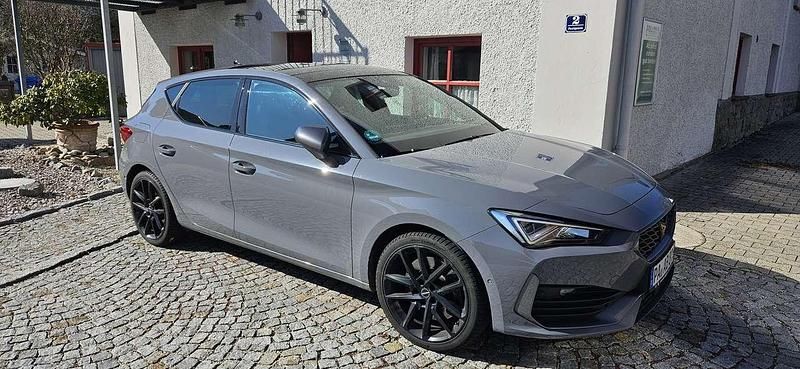 Gebraucht Cupra Leon 245 PS (180 kW) 2022 Grau Limousine