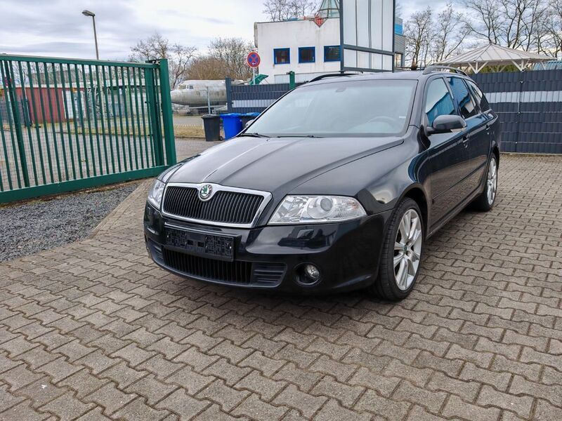 Schwarz Gebraucht 2007 Skoda Octavia RS Kombi | 4.750 € (Etwas zu teuer) - Bild 1/4