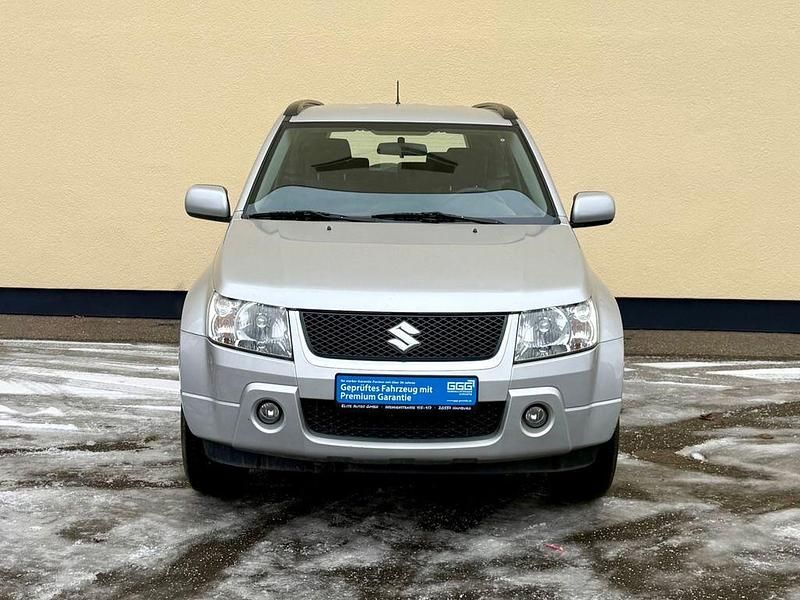 Gebraucht Suzuki Grand Vitara Comfort 106 PS (77 kW) 2007 Silber SUV