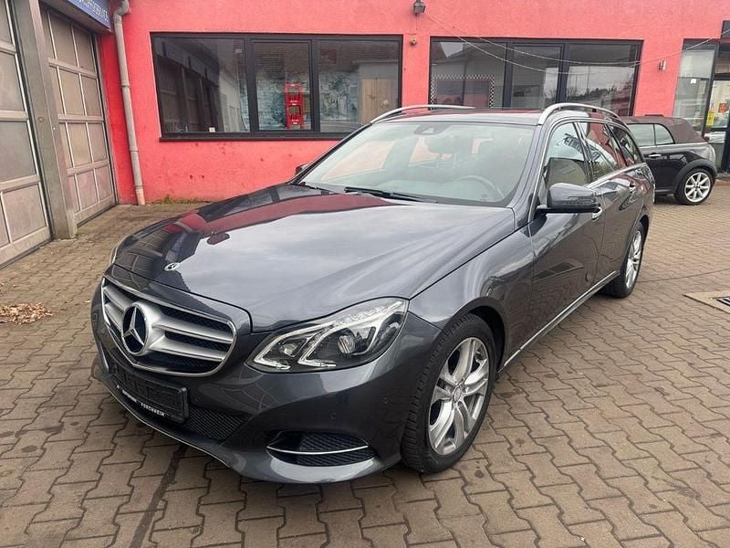 Gebraucht Mercedes E200 136 PS (100 kW) 2015 Grau Kombi
