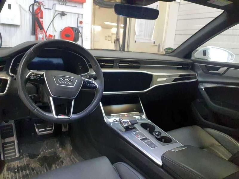 Gebraucht Audi A6 Sport 367 PS (269 kW) 2023 Gletscherweiß metallic Kombi