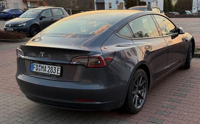 Gebraucht Tesla Model 3 Standard Range Plus 225 kW (306 PS) 2021 Grau Limousine