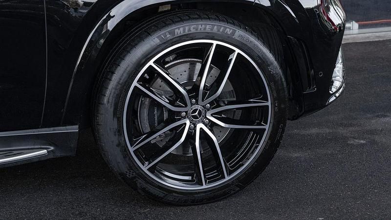 Gebraucht Mercedes GLS400 AMG 330 PS (242 kW) 2022 Schwarz SUV