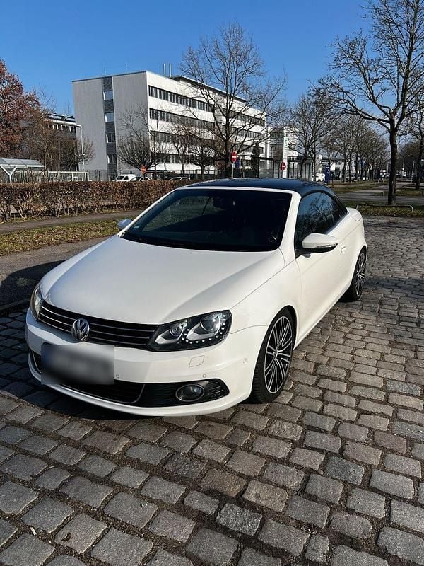 Gebraucht VW Eos 211 PS (155 kW) 2011 Weiß Cabrio