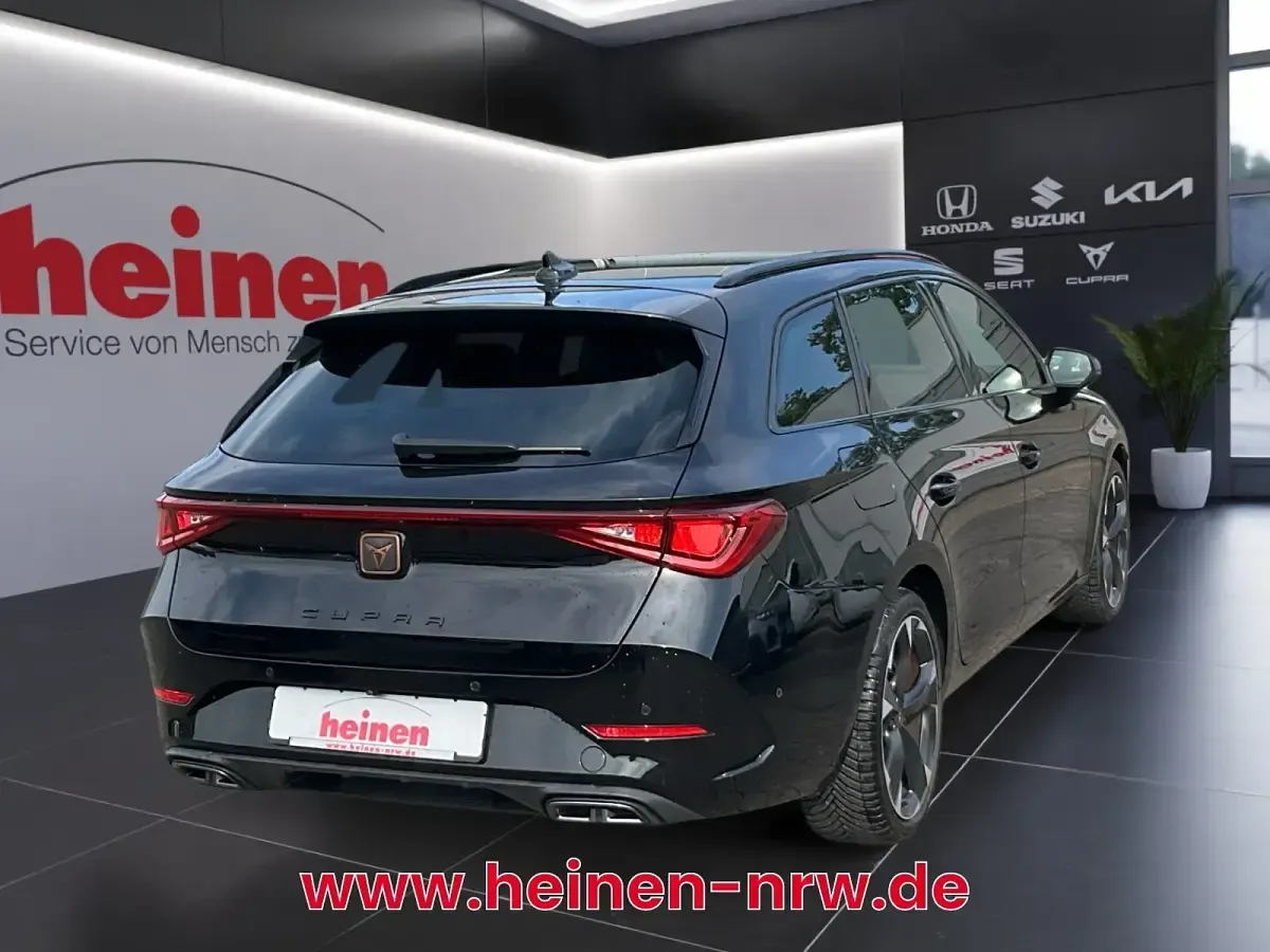 Gebraucht Cupra Leon 150 PS (110 kW) 2024 Schwarz Limousine