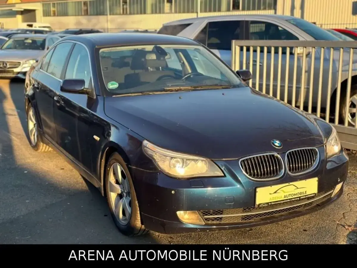 Occasion BMW 523 Advantage 190 ch (139 kW) 2008 Bleue Berline