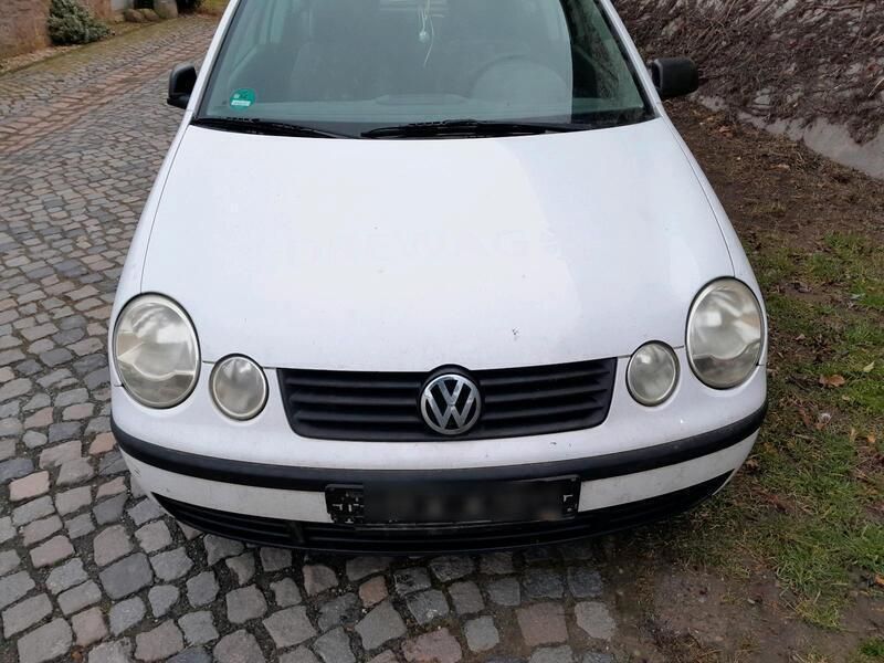 Weiß Gebraucht 2002 VW Polo Kleinwagen | 400 € - Bild 1/4