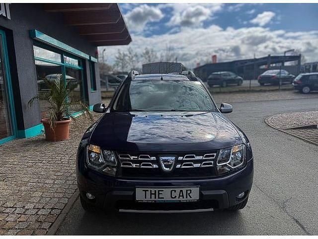 Gebraucht Dacia Duster Celebration 105 PS (77 kW) 2015 Blau SUV
