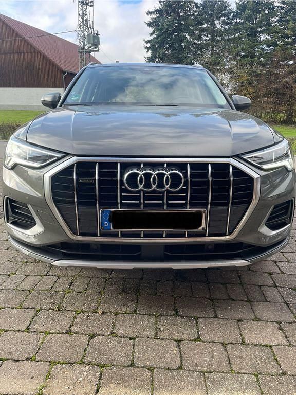 Second-hand Audi Q3 Advanced 190 CP (139 kW) 2020 Gri SUV
