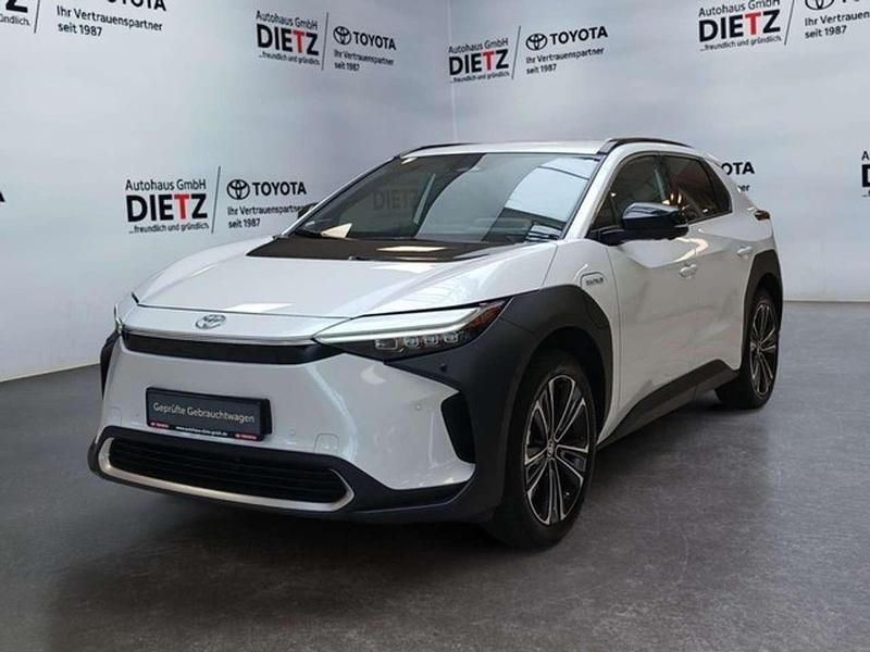 Gebraucht Toyota bZ4X Comfort 150 kW (204 PS) 2023 Weiß SUV
