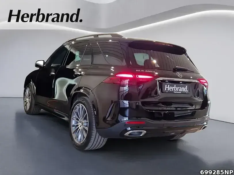 Gebraucht Mercedes GLE450 AMG 367 PS (269 kW) 2025 Schwarz SUV