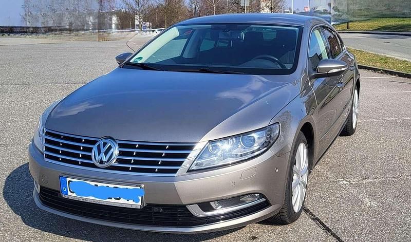 Gebraucht VW Passat 140 PS (102 kW) 2013 Silber Coupé