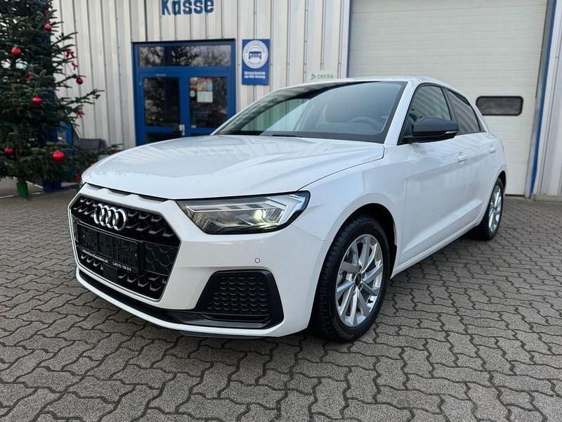 Gebraucht Audi A1 Sport 95 PS (69 kW) 2024 Weiß Limousine