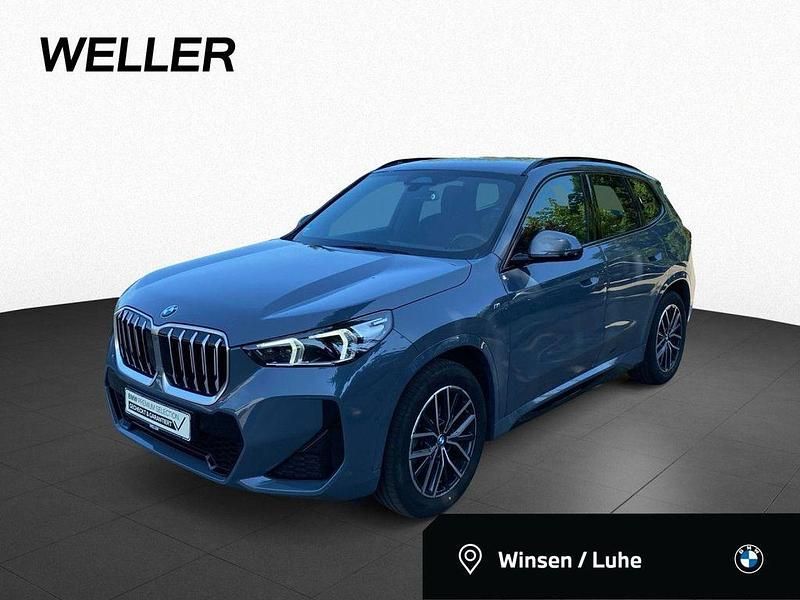 Storm bay (grau) Gebraucht 2024 BMW X1 M Sport SUV | 36.900 € (Guter Preis) - Bild 1/4