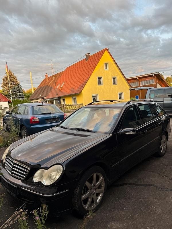 Schwarz Gebraucht 2007 Mercedes C220 Kombi | 1.399 € (Superpreis) - Bild 1/4