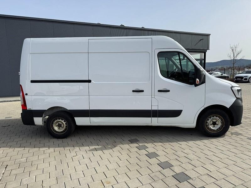 Gebraucht Renault Master 150 PS (110 kW) 2021 Weiß Van / Kleinbus