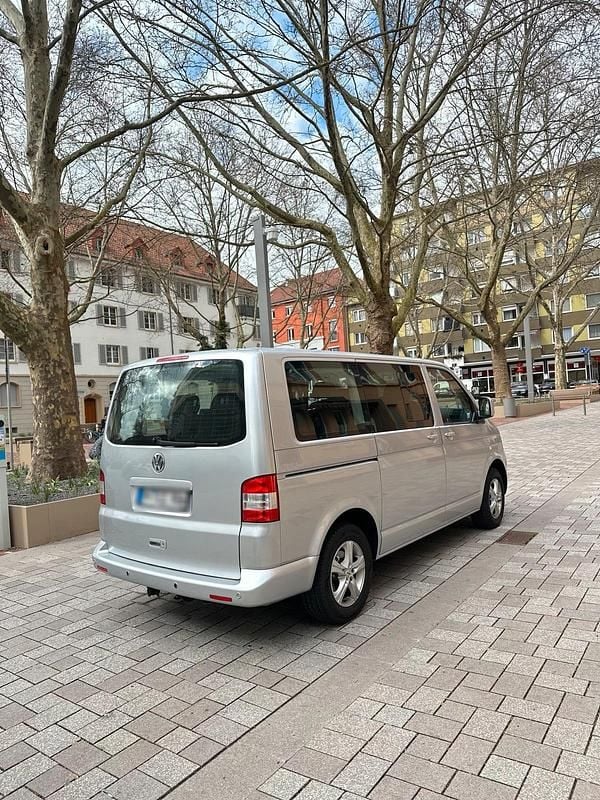 Gebraucht VW T5 131 PS (96 kW) 2007 Silber Van