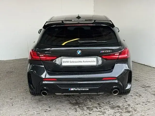 Gebraucht BMW M135 Performance 306 PS (225 kW) 2021 Schwarz Kleinwagen