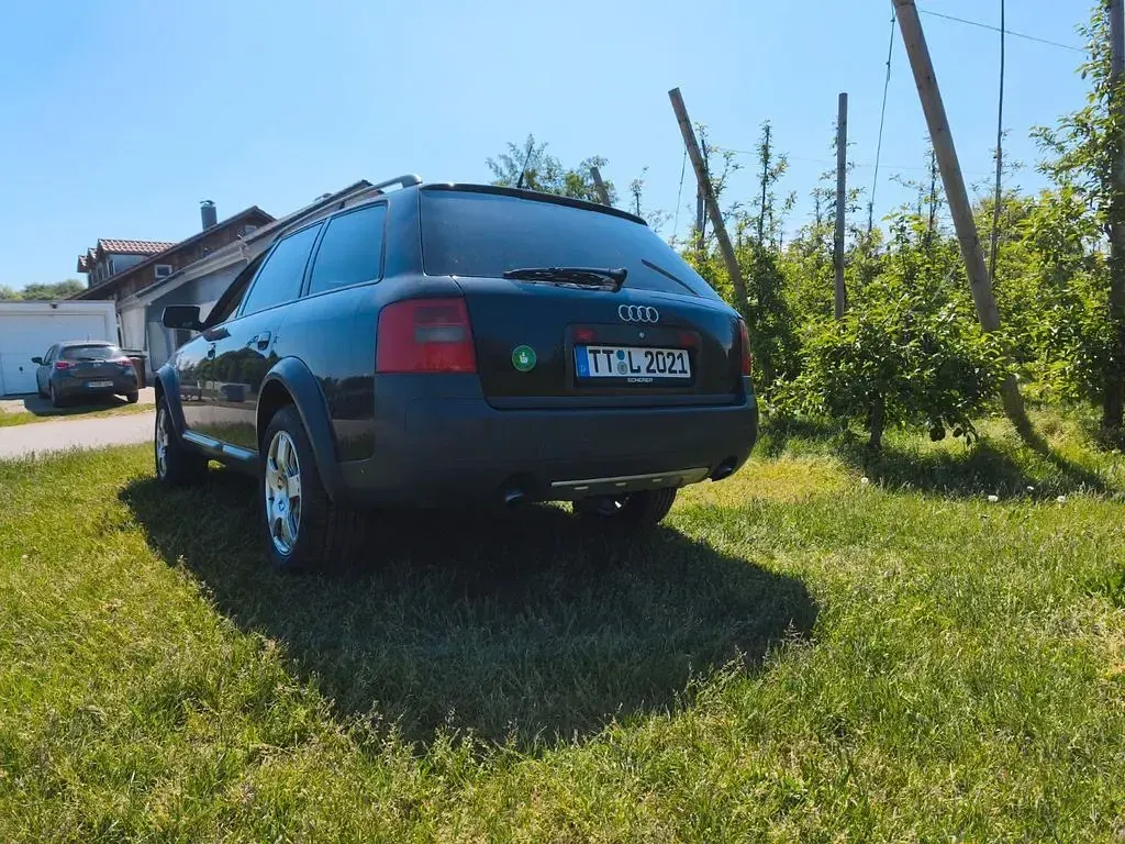 Gebraucht Audi A6 Allroad 179 PS (131 kW) 2001 Schwarz Kombi
