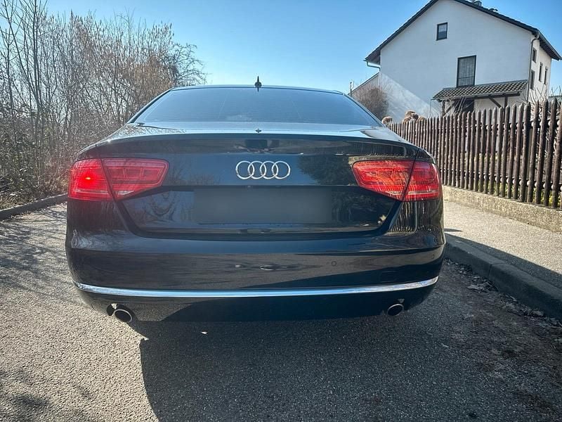 Gebraucht Audi A8 250 PS (183 kW) 2013 Schwarz Limousine
