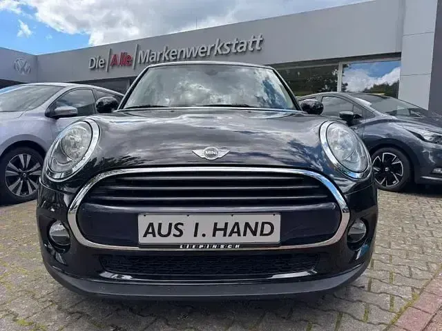 Gebraucht Mini Cooper 136 PS (100 kW) 2017 Schwarz Kleinwagen