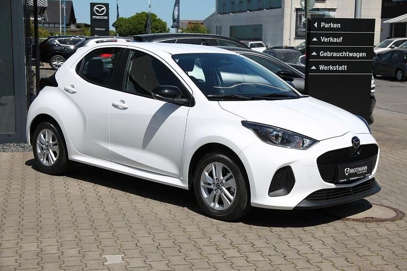 Weiß Neu 2025 Mazda 2 Center-Line Limousine | 21.570 € (Guter Preis) - Bild 1/4