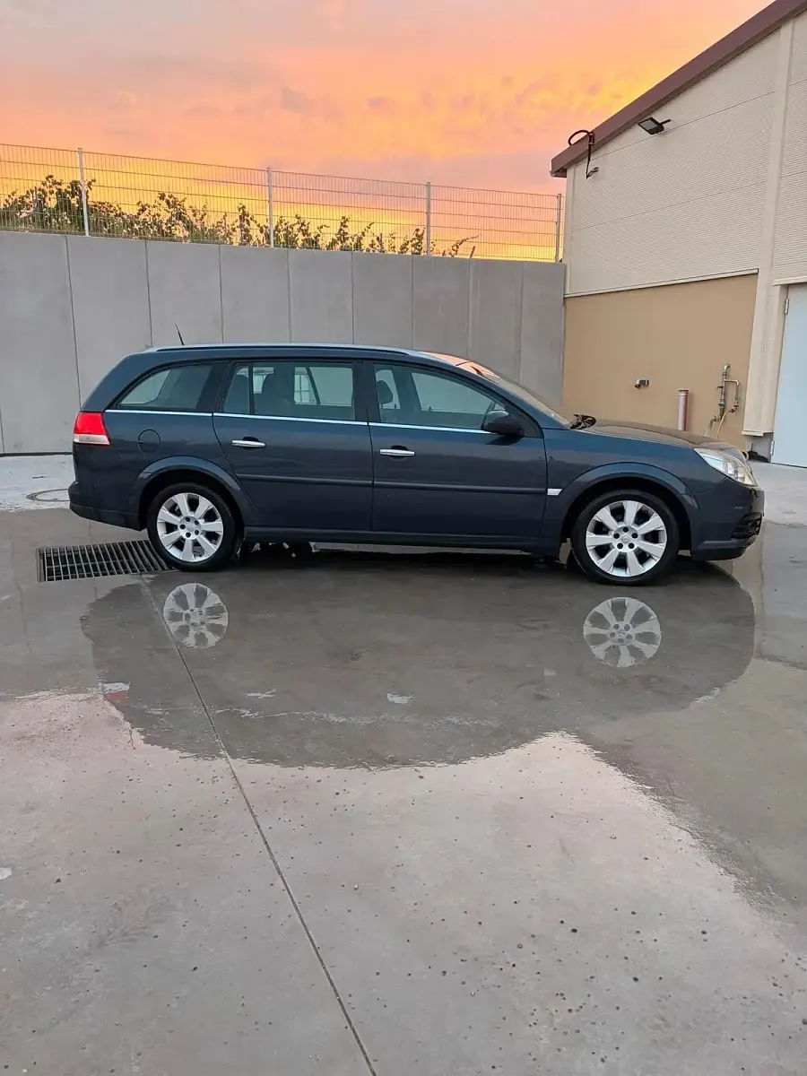 Gebraucht Opel Vectra 150 PS (110 kW) 2007 Kombi