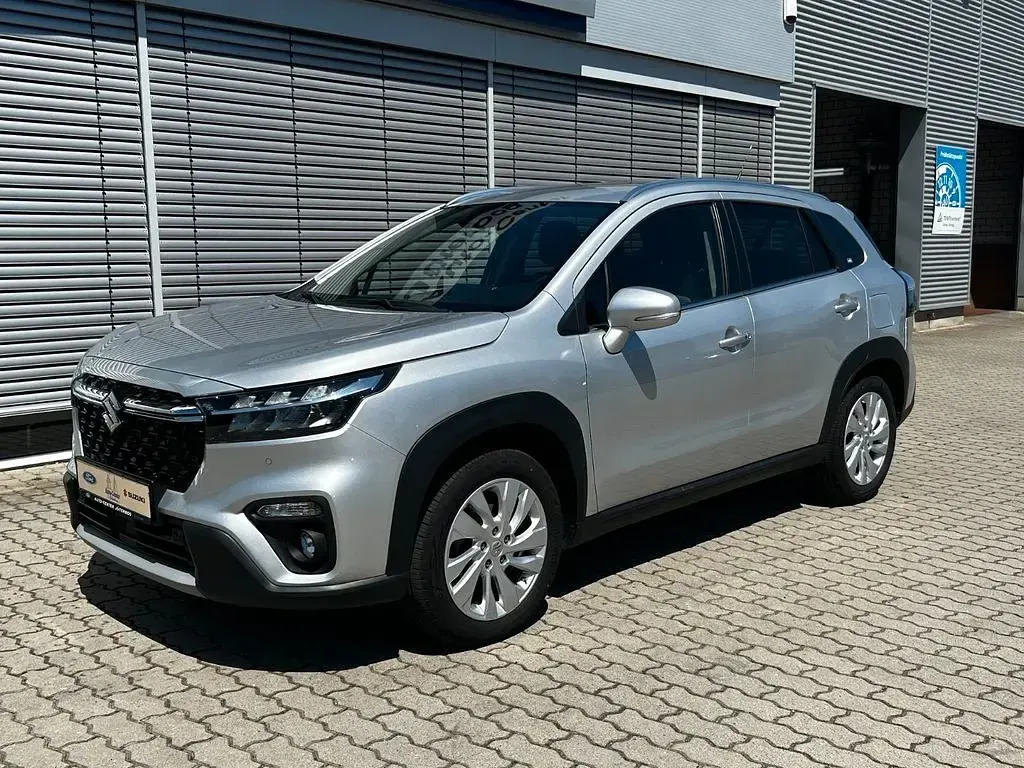 Gebraucht Suzuki SX4 S-Cross 141 PS (103 kW) 2025 Silber SUV
