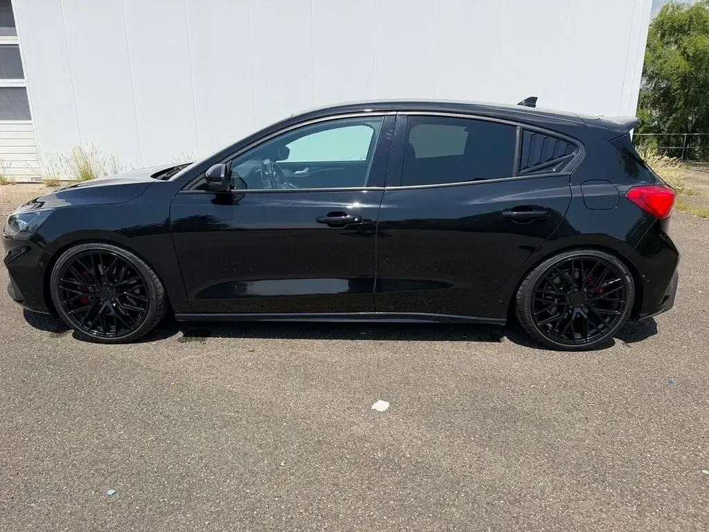 Gebraucht Ford Focus ST 280 PS (205 kW) 2020 Schwarz Limousine