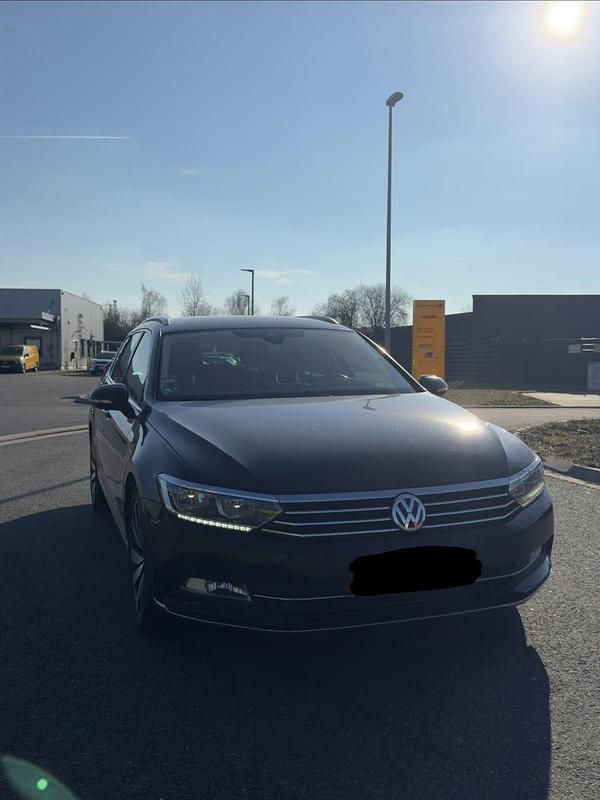 Gebraucht VW Passat Highline 190 PS (139 kW) 2015 Schwarz Kombi