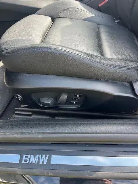 Gebraucht BMW 325 Cabriolet Performance 218 PS (160 kW) 2010 Schwarz Cabrio