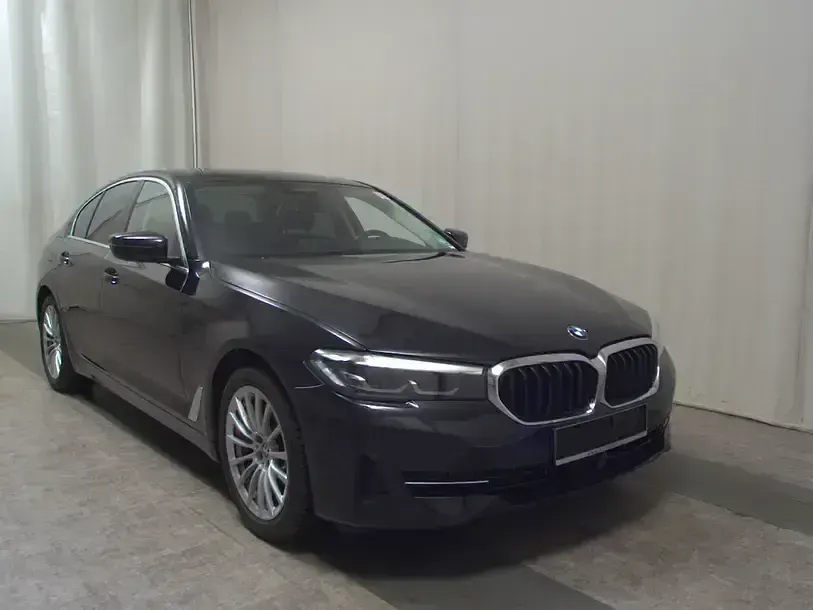 Second-hand BMW 520 Performance 190 CP (139 kW) 2022 Negru Berlinǎ