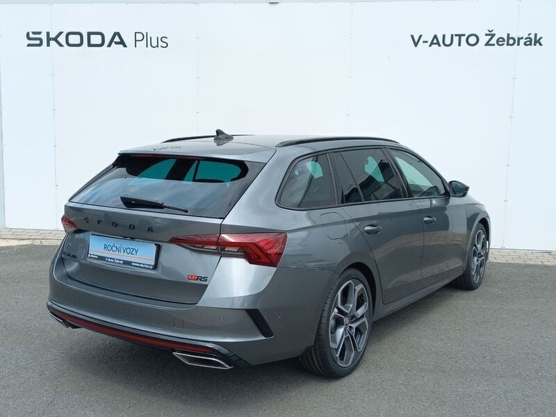 Gebraucht Skoda Octavia RS 245 PS (180 kW) 2023 Grau Kombi