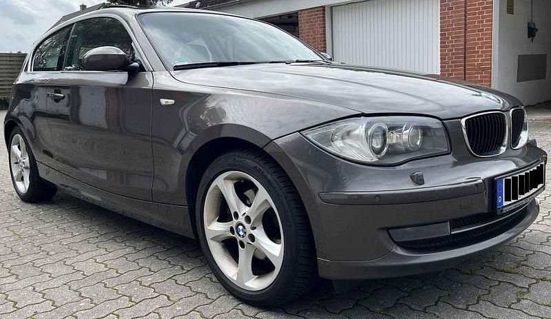 Gebraucht BMW 120 Performance 177 PS (130 kW) 2008 Braun Kleinwagen