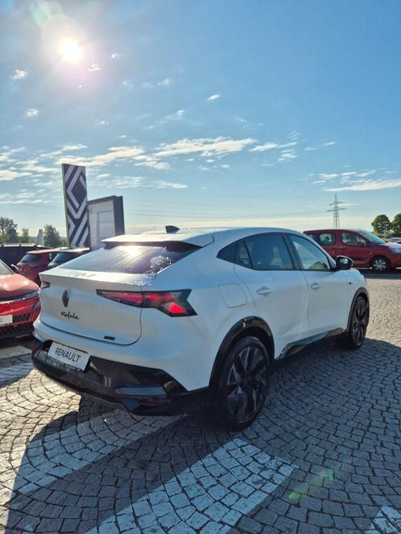 Gebraucht Renault Rafale Esprit Alpine 131 PS (96 kW) 2024 Weiß SUV