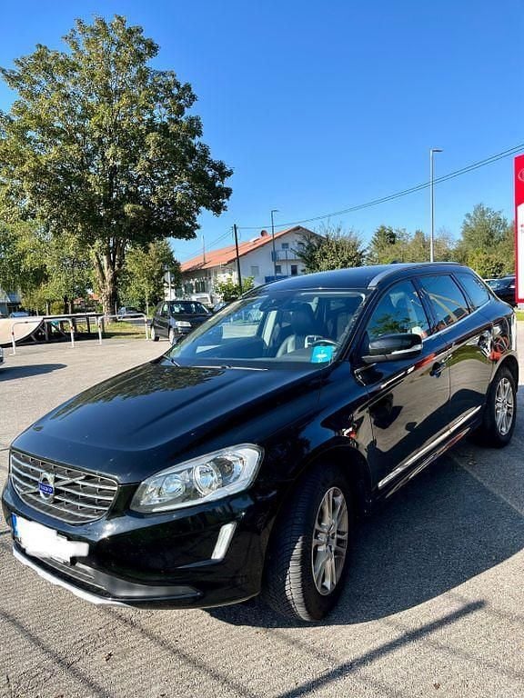Gebraucht Volvo XC60 Summum 181 PS (133 kW) 2014 Schwarz SUV