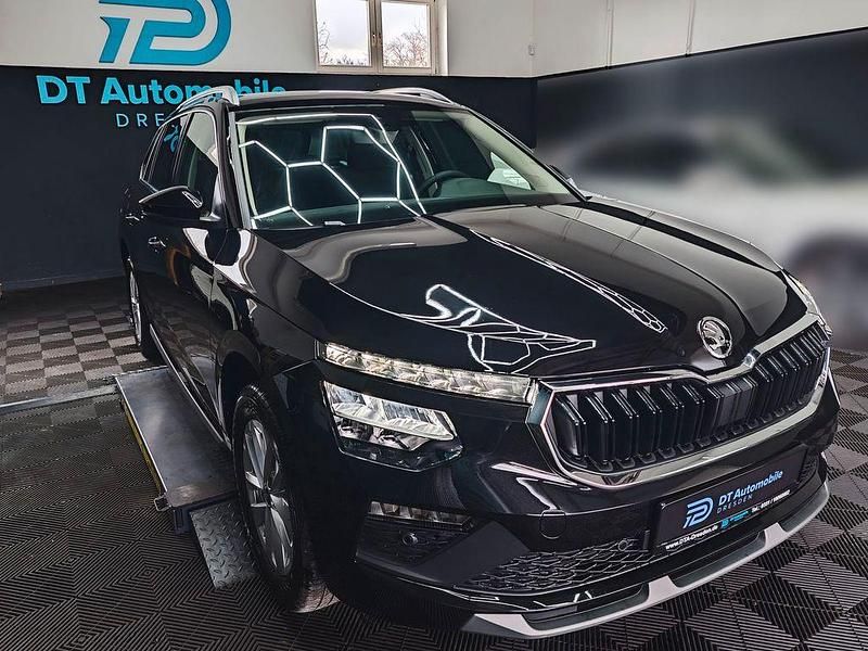 Neu Skoda Kamiq Selection 150 PS (110 kW) 2026 Schwarz SUV