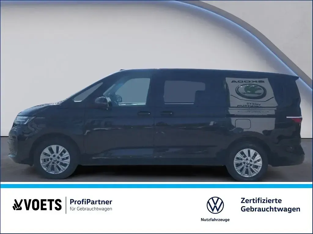 Gebraucht VW Multivan Life 150 PS (110 kW) 2025 Schwarz Van / Kleinbus