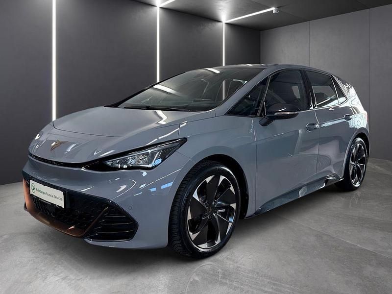 Gebraucht Cupra Born e-Boost 169 kW (231 PS) 2023 Vaporgrau Kleinwagen