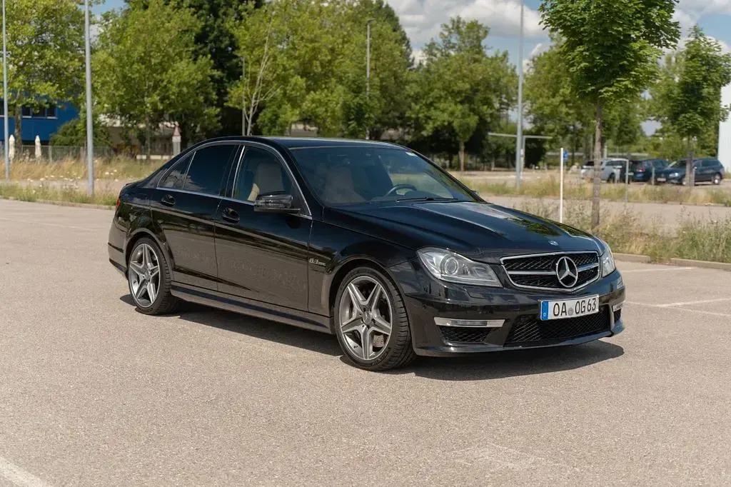 Gebraucht Mercedes C63 AMG AMG 457 PS (336 kW) 2013 Schwarz Limousine