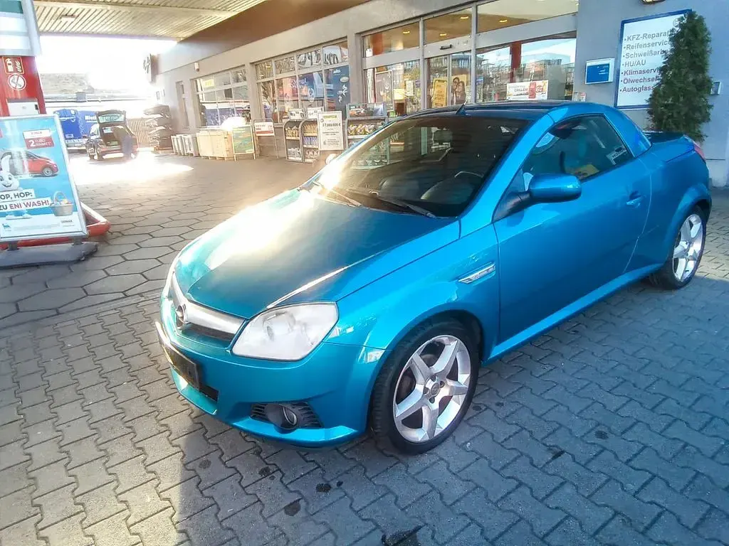Gebraucht Opel Tigra Enjoy 125 PS (91 kW) 2005 Blau Cabrio