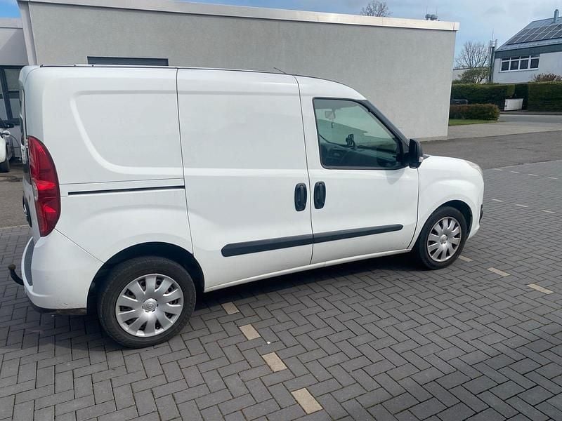 Usado Opel Combo 90 HP (66 kW) 2014 Branco Monovolume