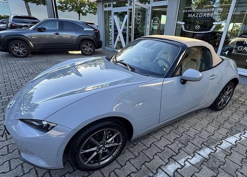 Gebraucht Mazda MX5 Kazari 132 PS (97 kW) 2024 Aero gray m Cabrio