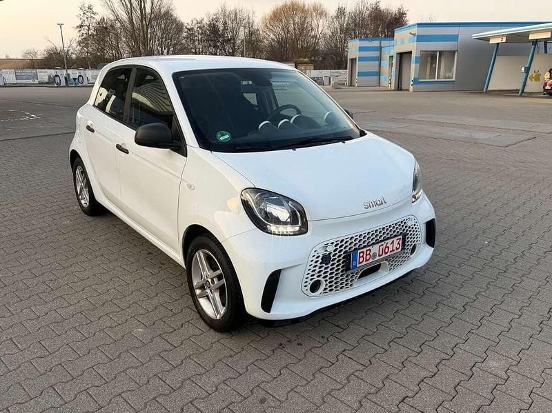 Gebraucht Smart ForFour Electric Drive 60 kW (82 PS) 2020 Weiß Kleinwagen