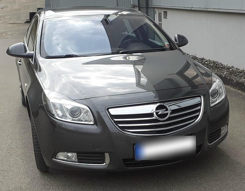 Gebraucht Opel Insignia 260 PS (191 kW) 2008 Grau Limousine