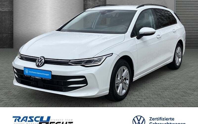 Weiß Gebraucht 2024 VW Golf VIII Life Kombi | 27.890 € (Fairer Preis) - Bild 1/4