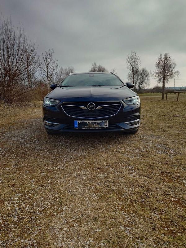 Gebraucht Opel Insignia 170 PS (125 kW) 2019 Blau Kombi