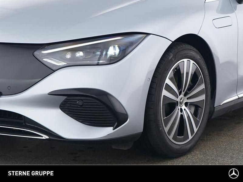 Gebraucht Mercedes EQE300 180 kW (245 PS) 2024 Hightechsilber Limousine