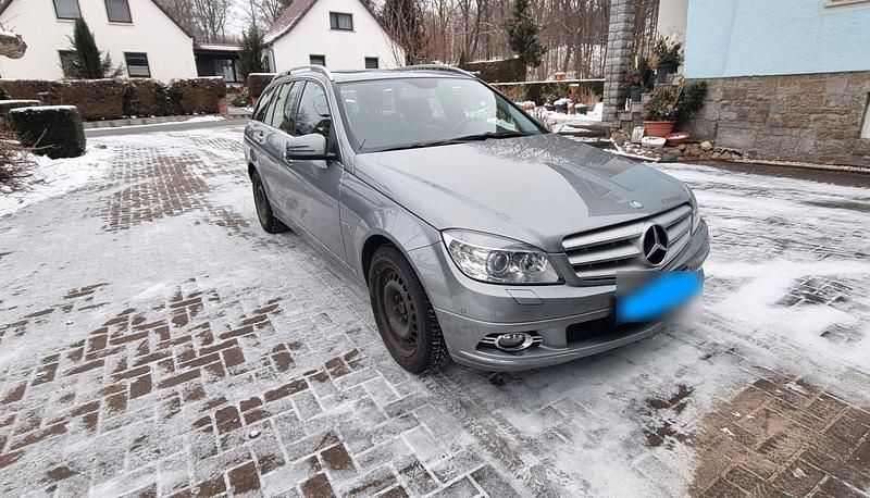 Gebraucht Mercedes C200 184 PS (135 kW) 2009 Silber Kombi